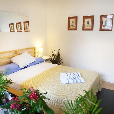 With Pool By The Beach Apartamento Valencia